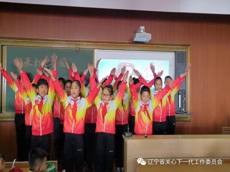 作为「全职儿女」是一种怎样的体验？把爸妈当老板和出去工作有什么不同？